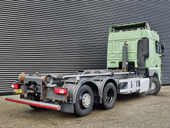 XF 460 6x2 SPACECAB / HOOKLIFT / ABROLKIPPER